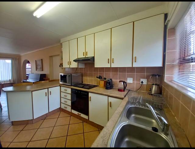 3 BEDROOM HOUSE FOR SALE IN HEIDERAND